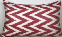 Red-Ikat Pillow ( 40 x 40 cm )