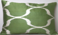 Green-Ikat Pillow ( 40 x 60 cm )