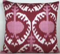 Ikat Pillow ( 50 x 50 cm )