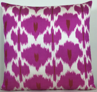 Pembe-Velvet Pillow ( 40 x 40 cm )