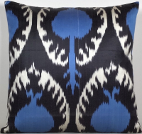 Blue-Ikat Pillow ( 40 x 40 cm )