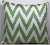 Green-Ikat Pillow ( 40 x 40 cm )