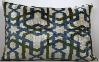 Blue-Ikat Pillow ( 40 x 40 cm )