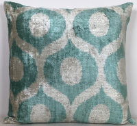 Green-Velvet Pillow ( 40 x 40 cm )