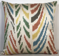 white-Ikat Pillow ( 50 x 50 cm )