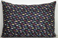 Black-Ikat Pillow ( 40 x 60 cm )