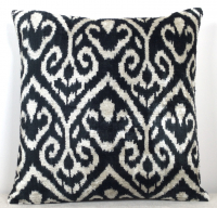 Renkli-Ikat Pillow ( 40 x 40 cm )