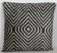 Renkli-Velvet Pillow ( 40 x 40 cm )