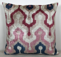 Green-Ikat Pillow ( 40 x 40 cm )