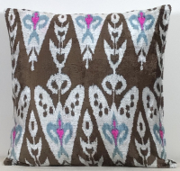 Green-Ikat Pillow ( 40 x 40 cm )