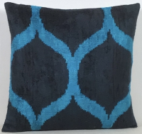 Renkli-Ikat Pillow ( 40 x 40 cm )