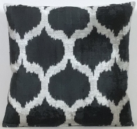 Renkli-Ikat Pillow ( 40 x 40 cm )