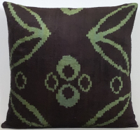 Green-Velvet Pillow ( 40 x 40 cm )