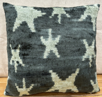 Renkli-Velvet Pillow ( 40 x 60 cm )