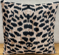 Renkli-Velvet Pillow ( 40 x 40 cm )
