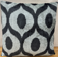 Velvet Pillow ( 50 x 50 cm ) Velvet Pillow ( 50 x 50 cm )