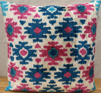 Green-Velvet Pillow ( 50 x 50 cm )