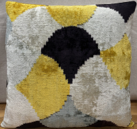 Silk Velvet Pillow ( 50 x 50 cm )