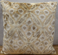 white-Suzani Runner ( 55 x 95 cm )