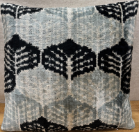Silk Velvet Pillow ( 40 x 40 cm )
