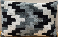 Silk Velvet Pillow ( 40 x 60 cm )