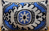 Silk velvet pillow ( 40 x 60 cm )