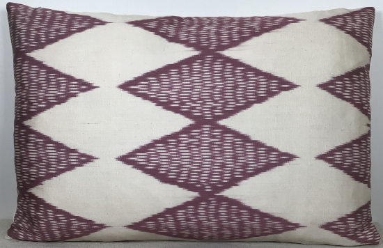 Ikat Pillow ( 40 x 60 cm )