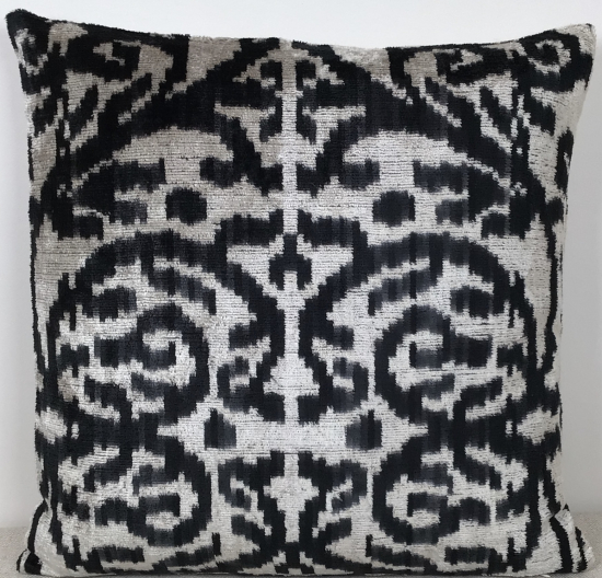 Velvet Pillow ( 40 x 40 cm )