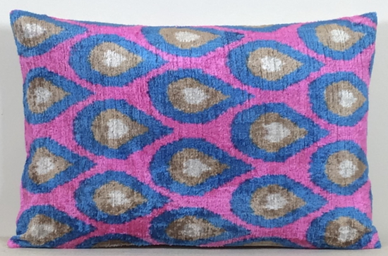 Velvet Pillow ( 40 x 60 cm )