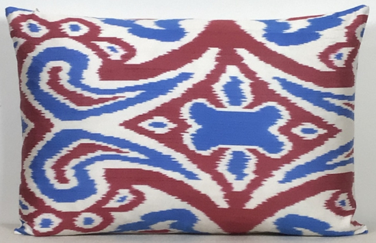 Ikat Pillow ( 40 x 60 cm )