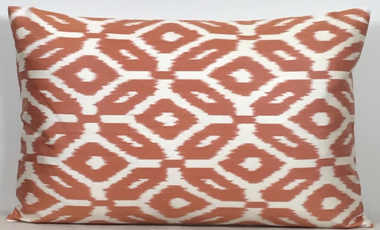 Ikat Pillow ( 40 x 60 cm )