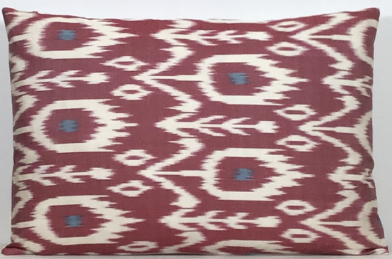 Ikat Pillow ( 40 x 60 cm )