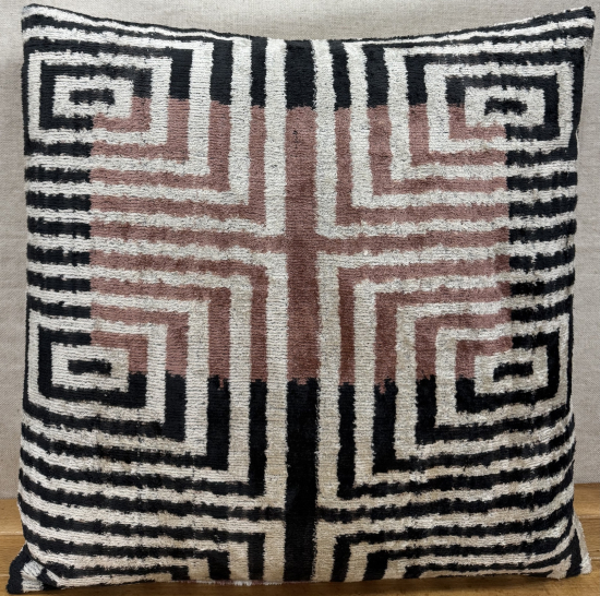 Velvet pillow ( 50 x 50 cm )