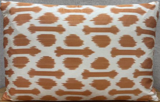 Ikat Pillow ( 40 x 60 cm )