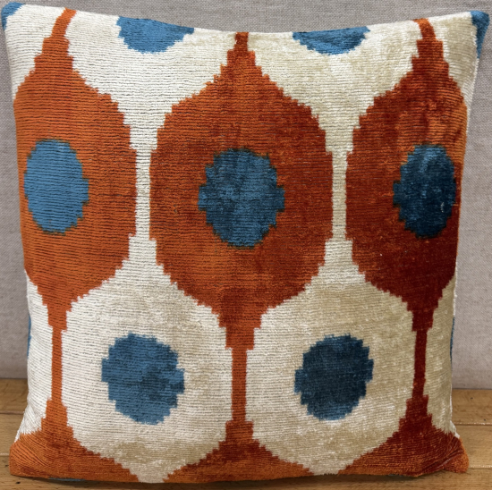 Velvet Pillow ( 40 x 40 cm )