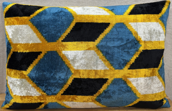 Velvet Pillow ( 40 x 60 cm )