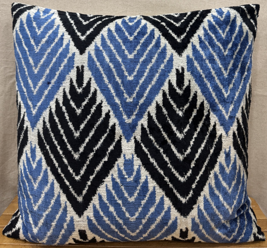 Velvet Pillow ( 60 x 60 cm )