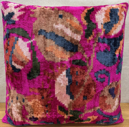 Silk Velvet Pillow ( 50 x 50 cm )