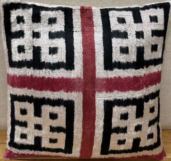 Velvet Pillow ( 40 x 40 cm )