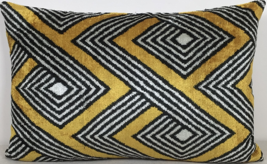 Silk Velvet Pillow ( 40 x 60 cm )