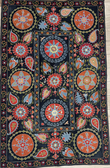 Suzani ( 100x 158 cm )