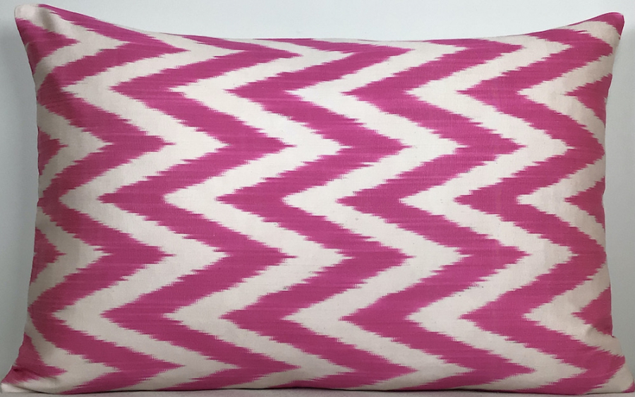 Ikat Pillow ( 40 x 60 cm )
