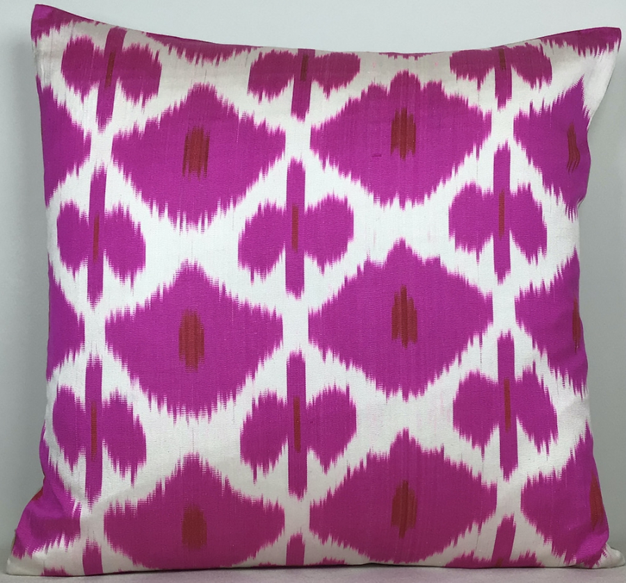 Ikat Pillow ( 50 x 50 cm ) 