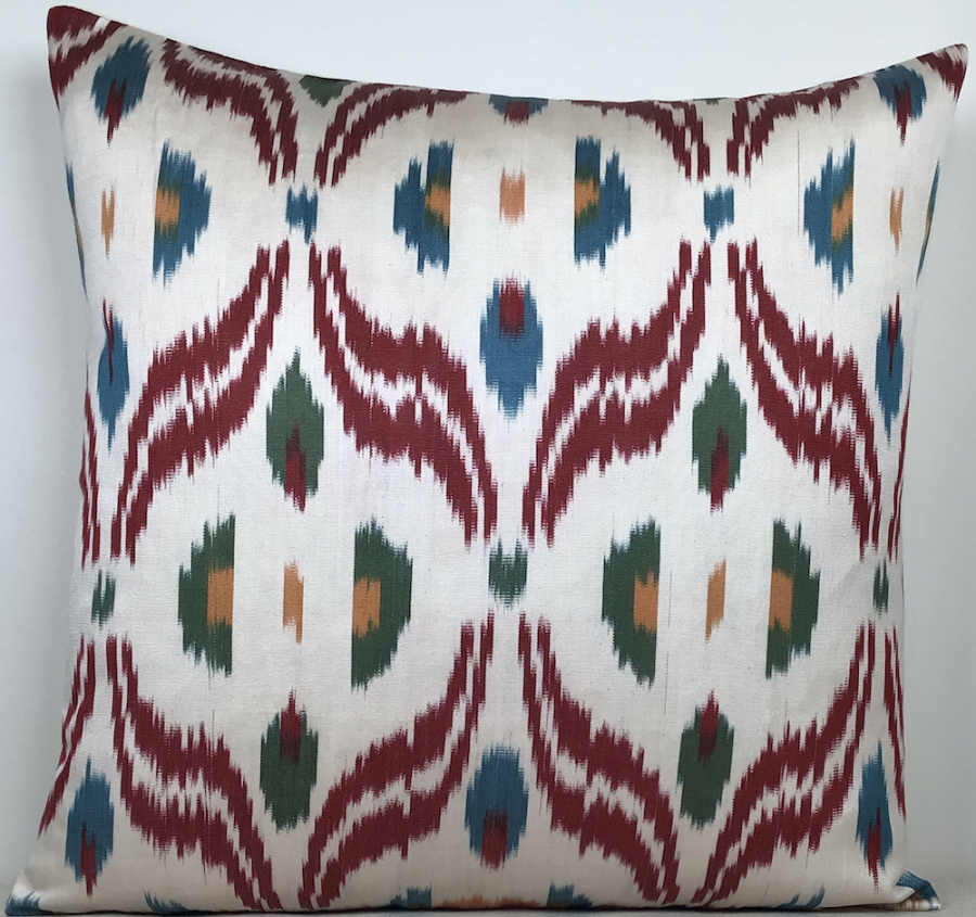 Ikat Pillow ( 50 x 50 cm ) 