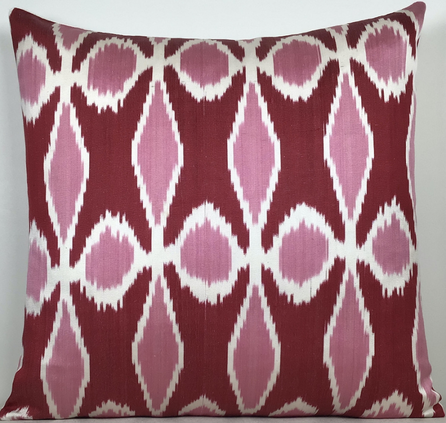 Ikat Pillow ( 50 x 50 cm ) 