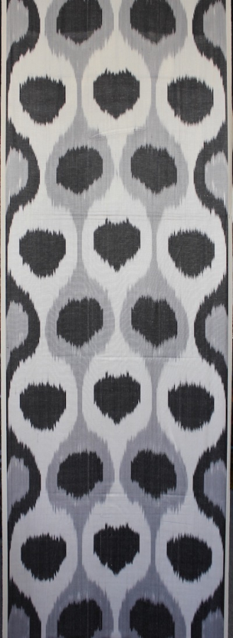 Ikat Fabric ( 40 cm )