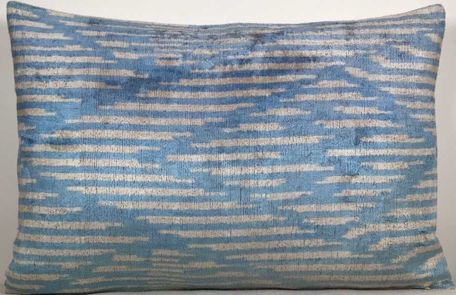 Kadife Yastık  ( 40 x 60 cm )