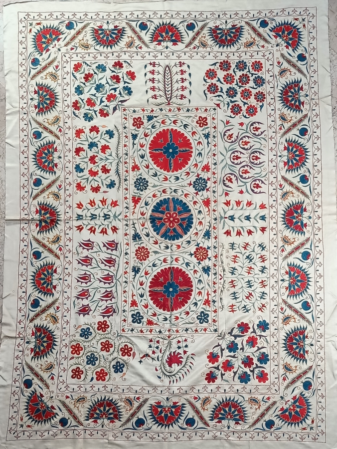 Suzani Bed Cover ( 180 x 260 cm )