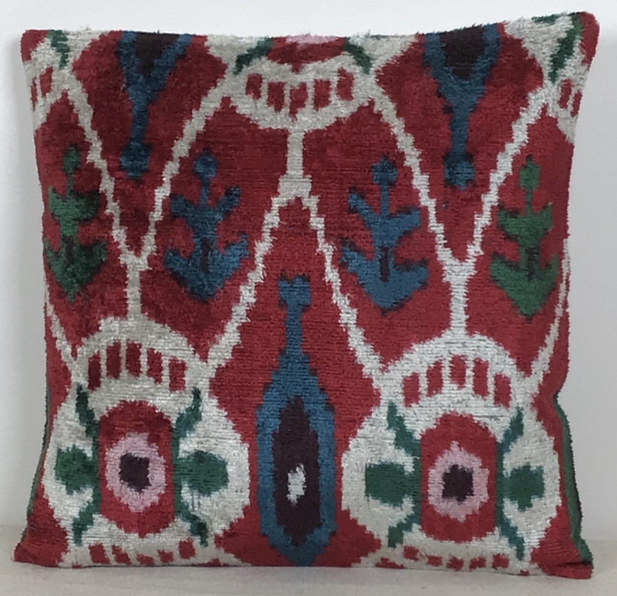 Velvet Pillow ( 40 x 40 cm )