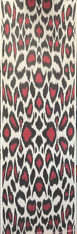 Ikat Fabric ( 40 cm )